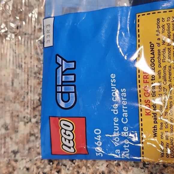 NEW LEGO City Race Car (30640) - Picture 5 of 7